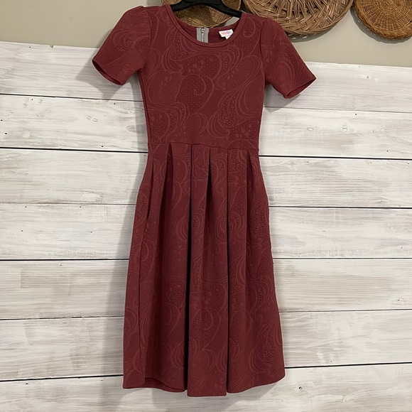Lula Roe Burgundy Dress -Size XSmall- - Picture 4 of 9